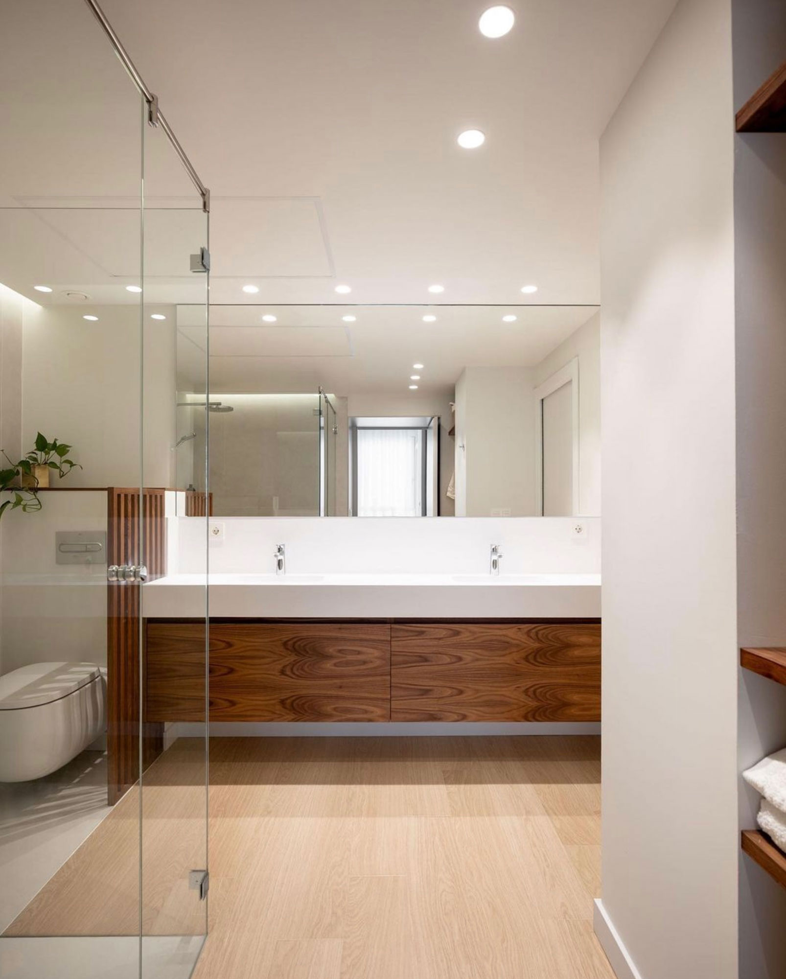 Tipos de muebles de baño: ¿Cuál se adapta mejor a tu hogar? - Materiales de  construcción Calabuig